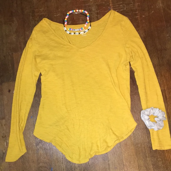 yellow long sleeve t-shirt - Picture 1 of 1